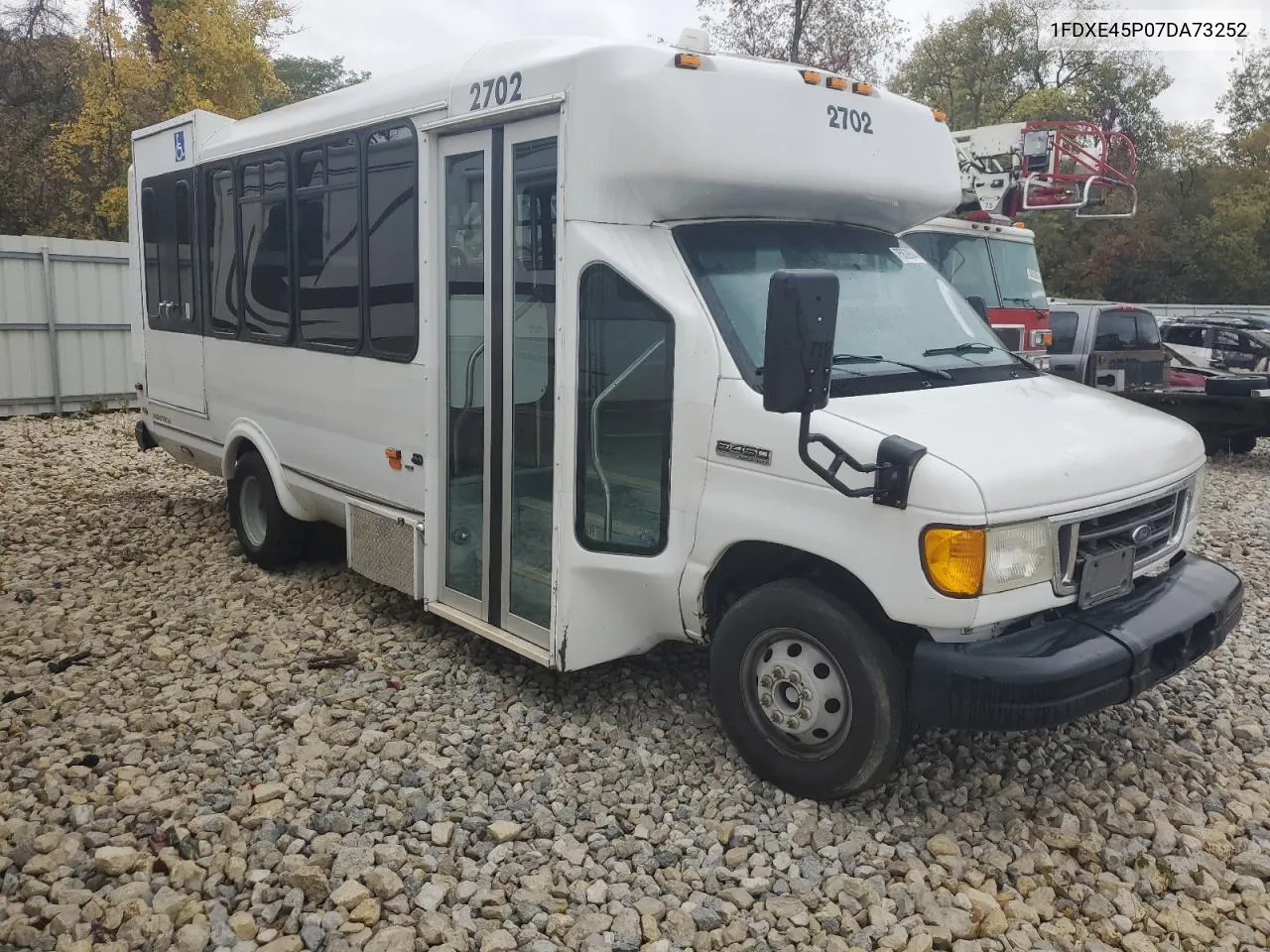 2007 Ford Econoline E450 Super Duty Cutaway Van VIN: 1FDXE45P07DA73252 Lot: 75839644