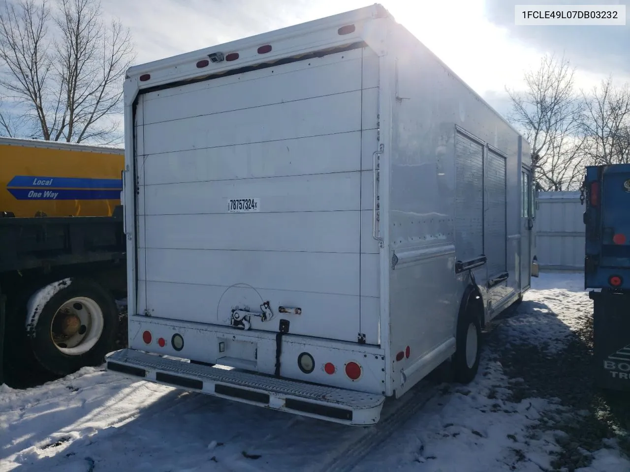 2007 Ford Econoline E450 Super Duty Commercial Stripped Chassis VIN: 1FCLE49L07DB03232 Lot: 78757324