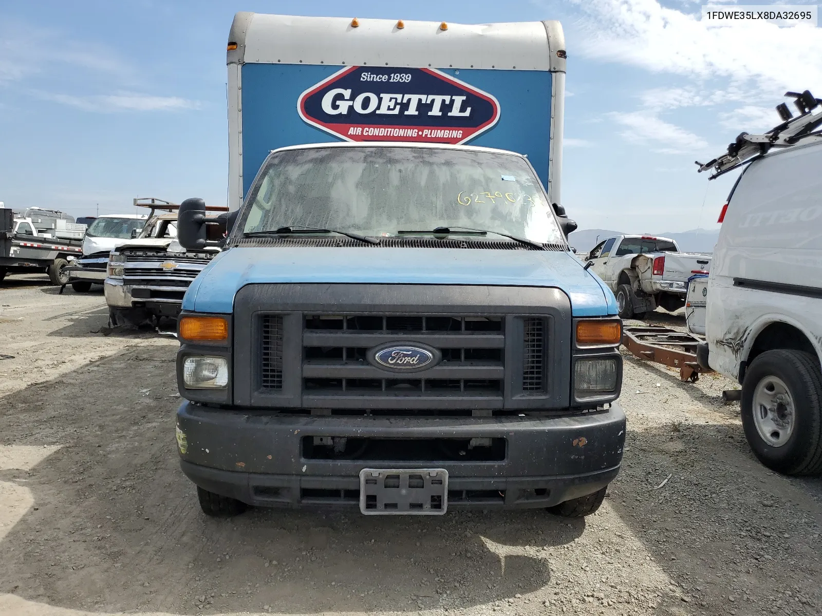 2008 Ford Econoline E350 Super Duty Cutaway Van VIN: 1FDWE35LX8DA32695 Lot: 62790233