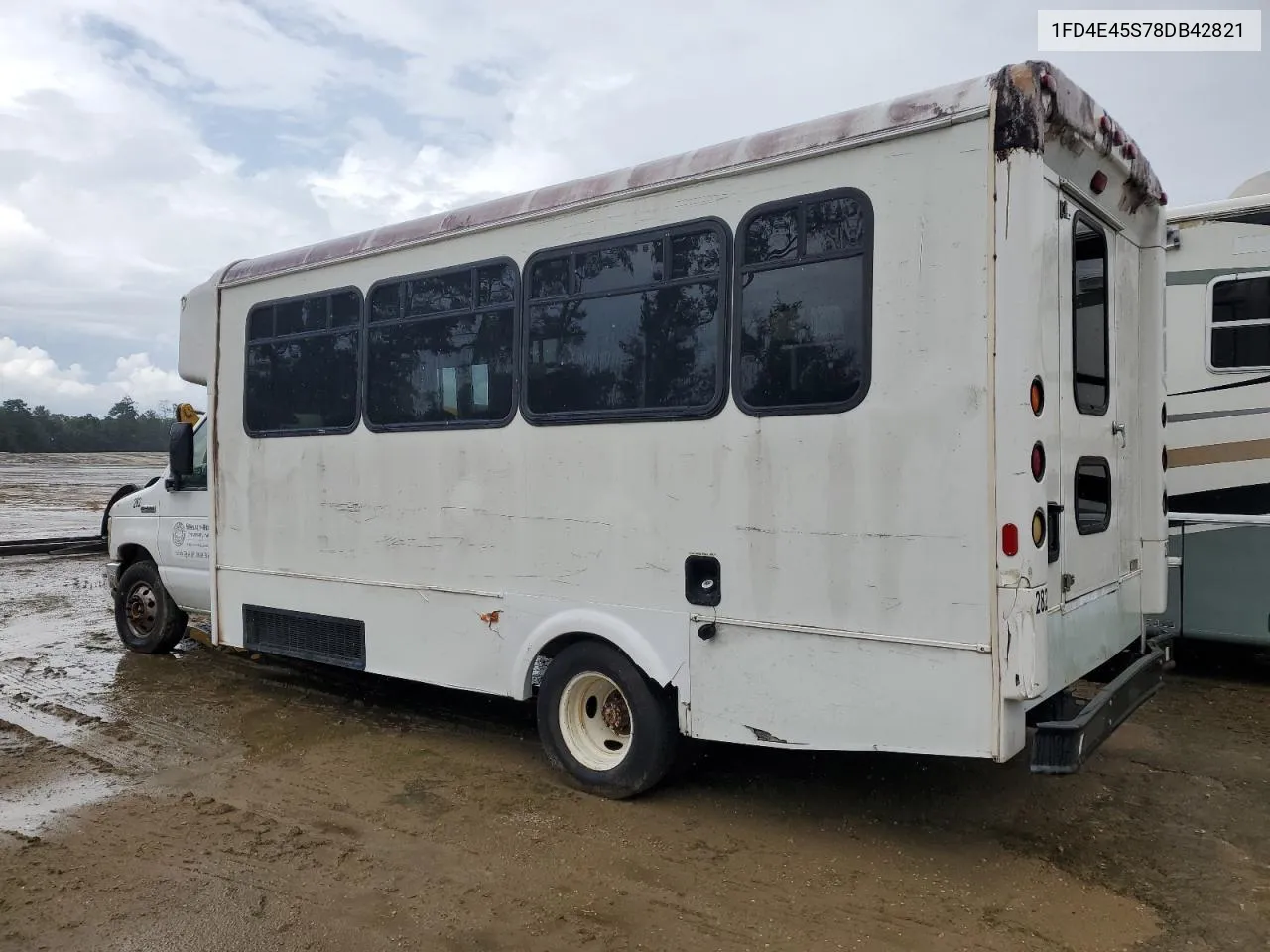 2008 Ford Econoline E450 Super Duty Cutaway Van VIN: 1FD4E45S78DB42821 Lot: 69756974