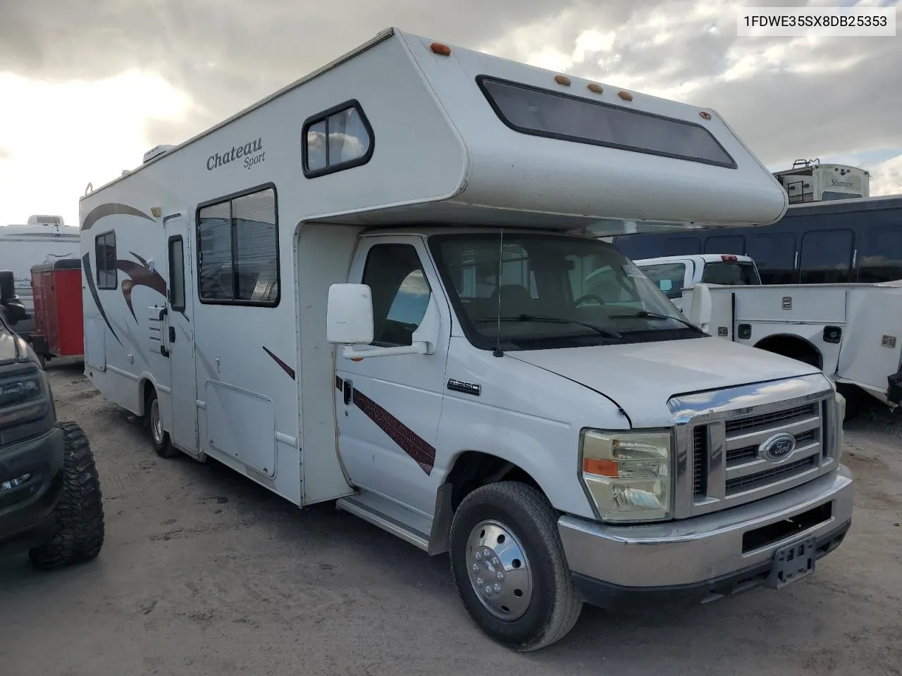 2008 Ford Econoline E350 Super Duty Cutaway Van VIN: 1FDWE35SX8DB25353 Lot: 79578614