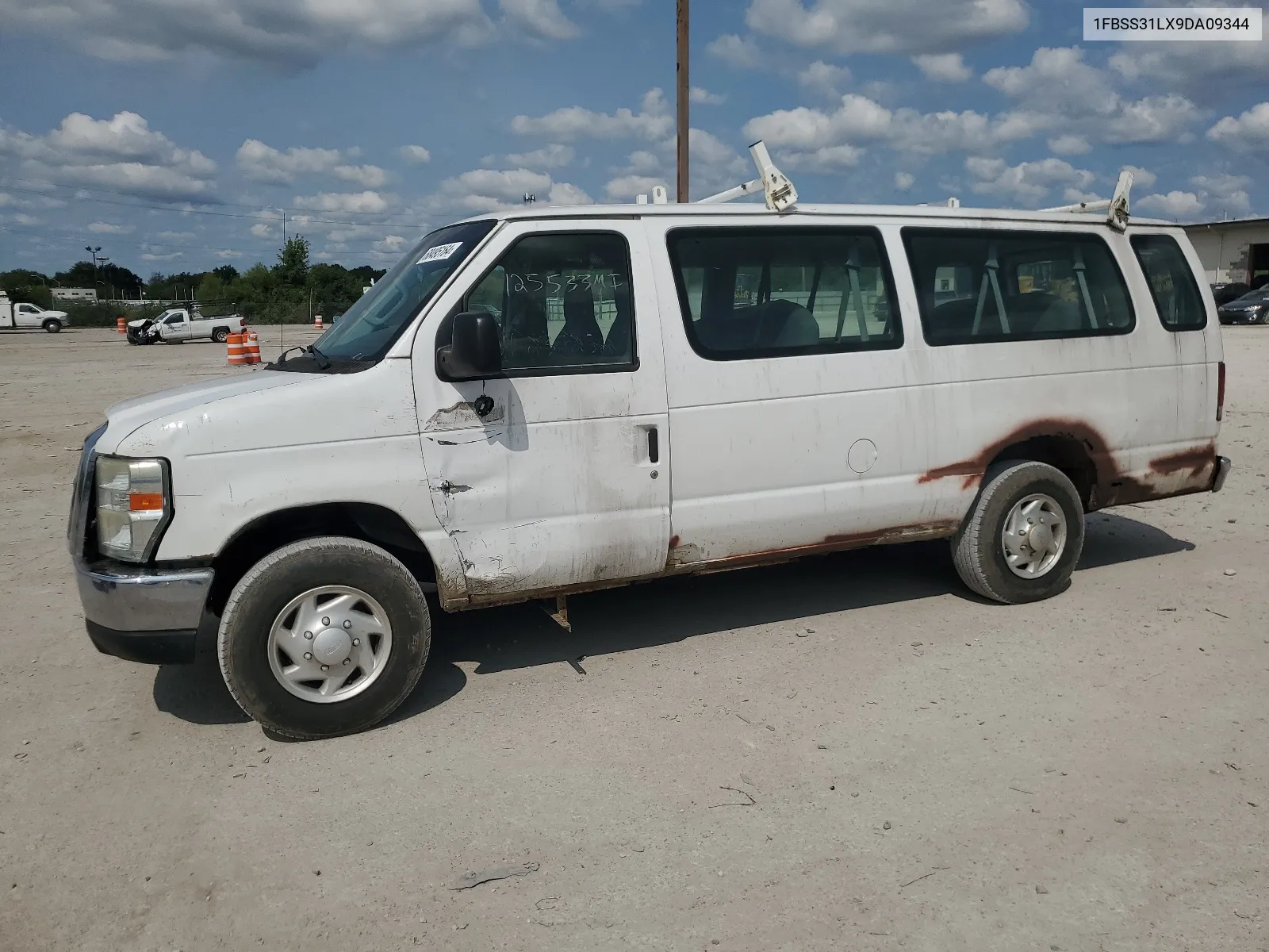 2009 Ford Econoline E350 Super Duty Wagon VIN: 1FBSS31LX9DA09344 Lot: 68495164