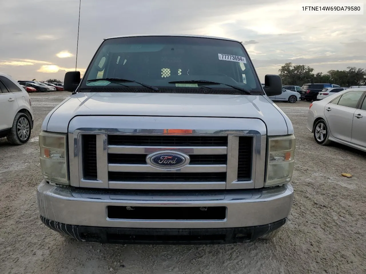 1FTNE14W69DA79580 2009 Ford Econoline E150 Van