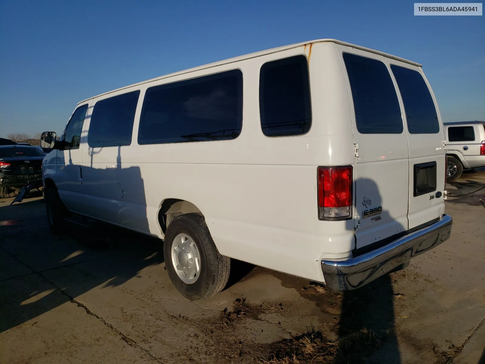 2010 Ford Econoline E350 Super Duty Wagon VIN: 1FBSS3BL6ADA45941 Lot: 41071574