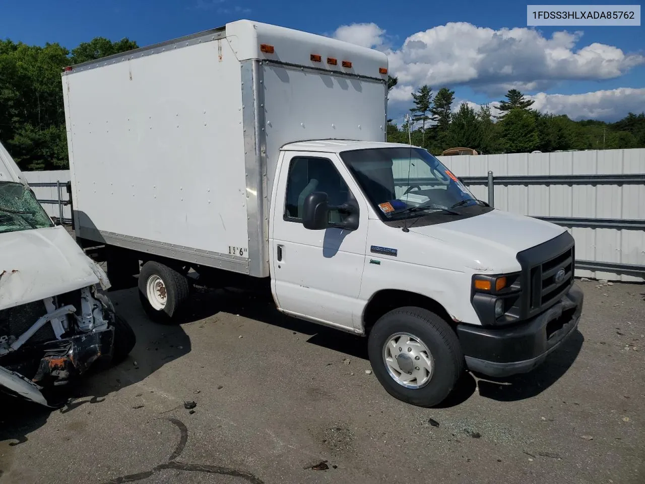 2010 Ford Econoline E350 Super Duty Cutaway Van VIN: 1FDSS3HLXADA85762 Lot: 57400124