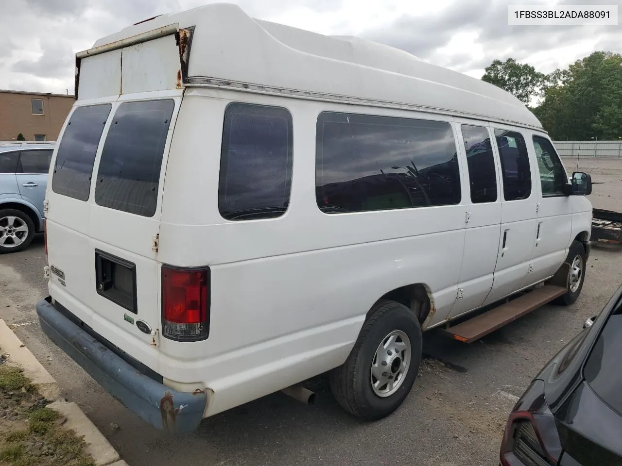 2010 Ford Econoline E350 Super Duty Wagon VIN: 1FBSS3BL2ADA88091 Lot: 71018604