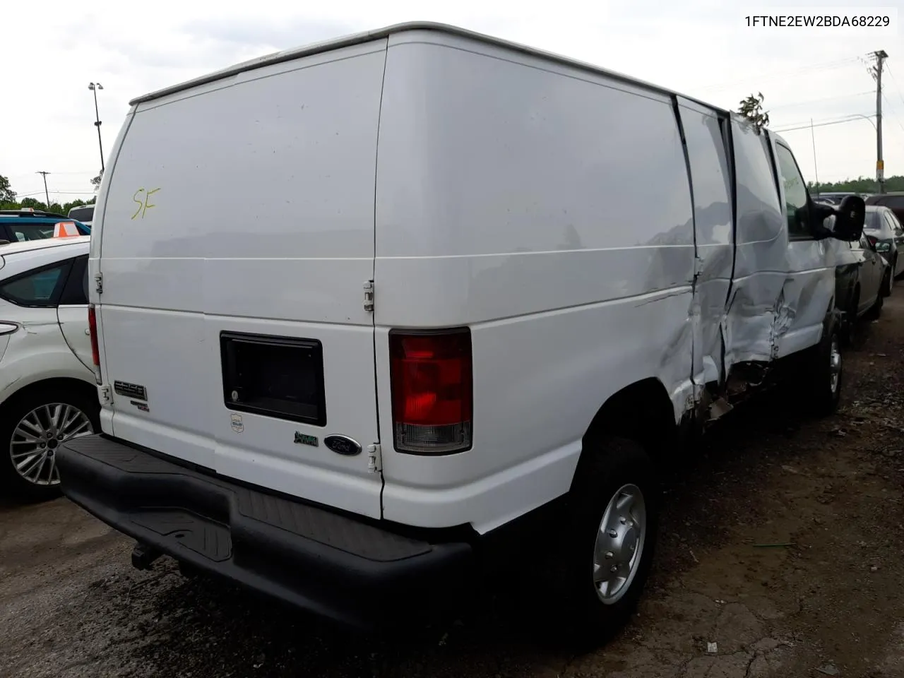 2011 Ford Econoline E250 Van VIN: 1FTNE2EW2BDA68229 Lot: 47236572