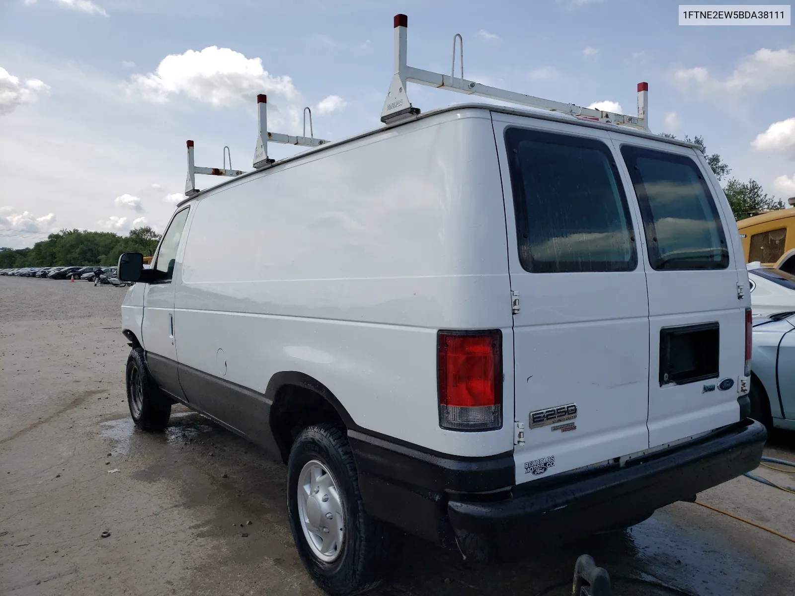 1FTNE2EW5BDA38111 2011 Ford Econoline E250 Van