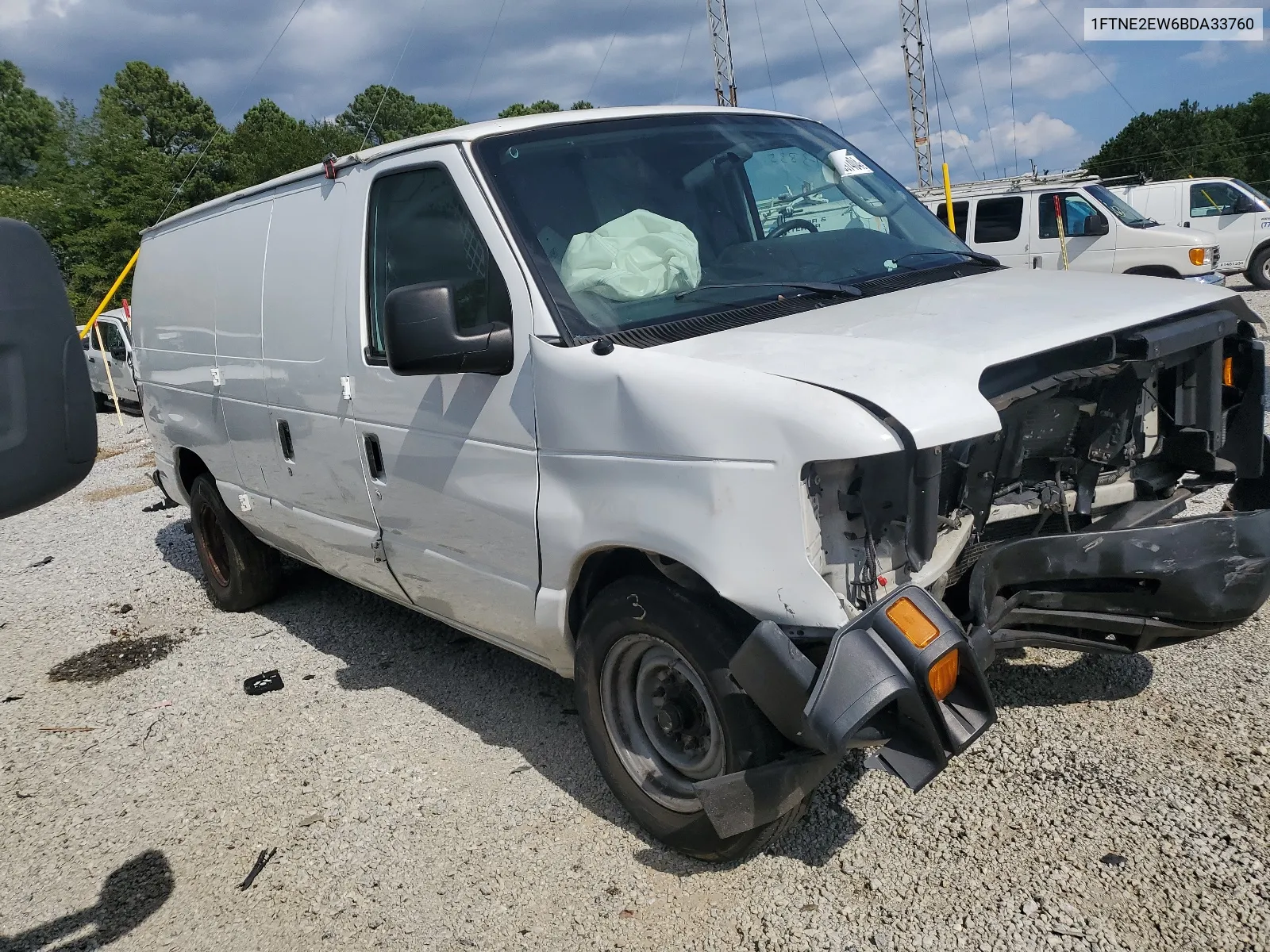 1FTNE2EW6BDA33760 2011 Ford Econoline E250 Van