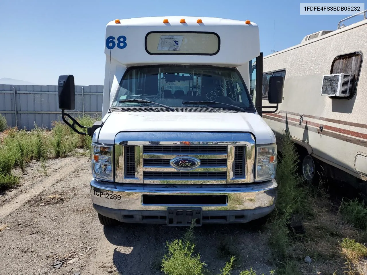 2011 Ford Econoline E450 Super Duty Cutaway Van VIN: 1FDFE4FS3BDB05232 Lot: 68526374