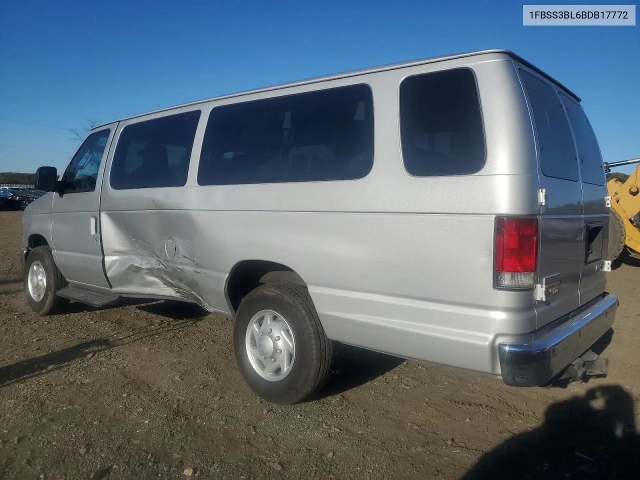 2011 Ford Econoline E350 Super Duty Wagon VIN: 1FBSS3BL6BDB17772 Lot: 74608644