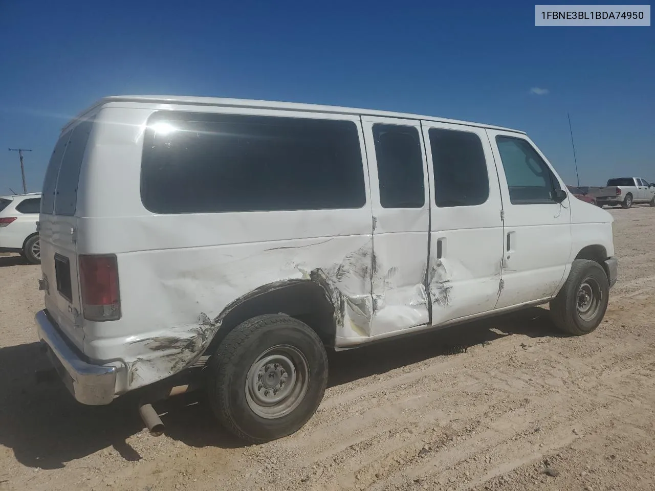 2011 Ford Econoline E350 Super Duty Wagon VIN: 1FBNE3BL1BDA74950 Lot: 74628474