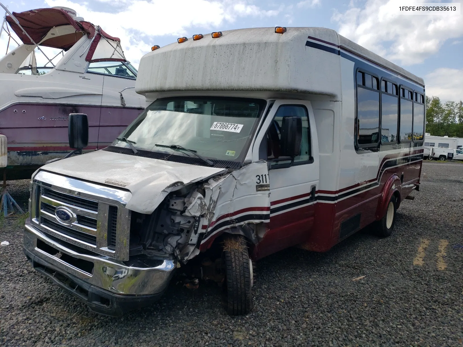 2012 Ford Econoline E450 Super Duty Cutaway Van VIN: 1FDFE4FS9CDB35613 Lot: 67866774