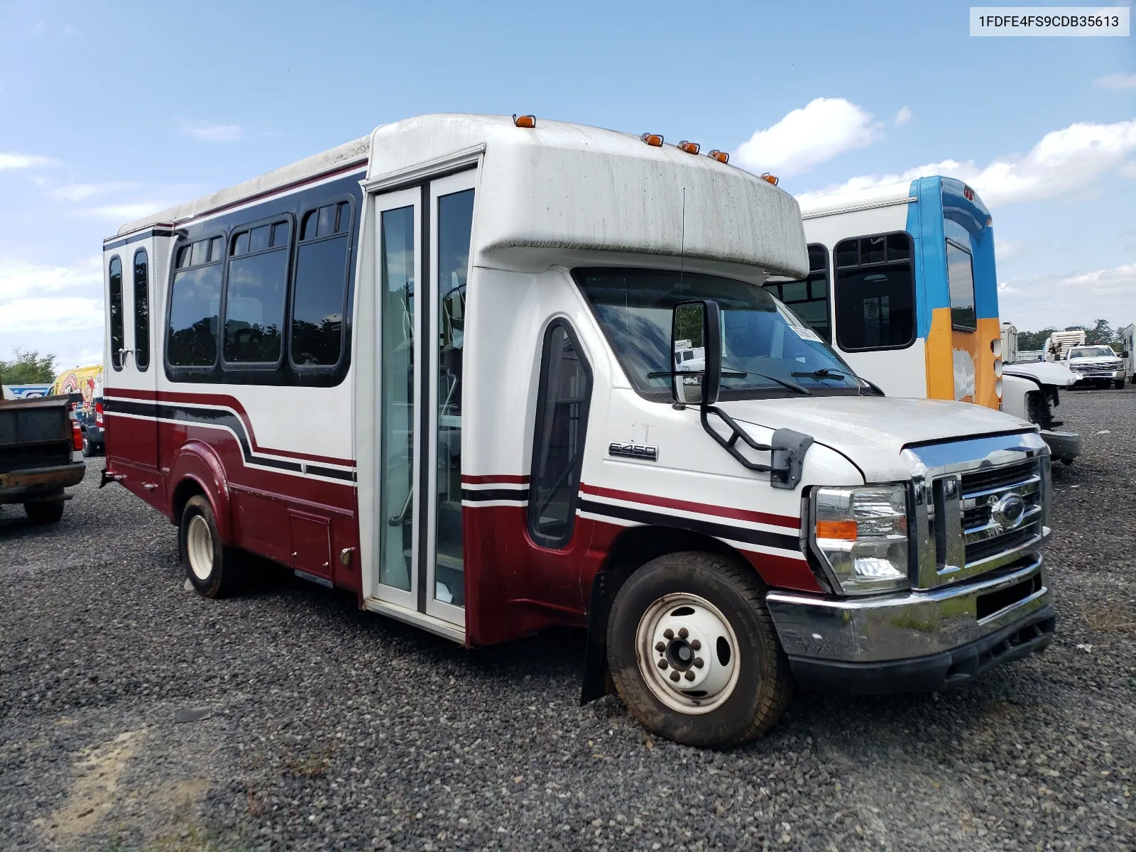 2012 Ford Econoline E450 Super Duty Cutaway Van VIN: 1FDFE4FS9CDB35613 Lot: 67866774