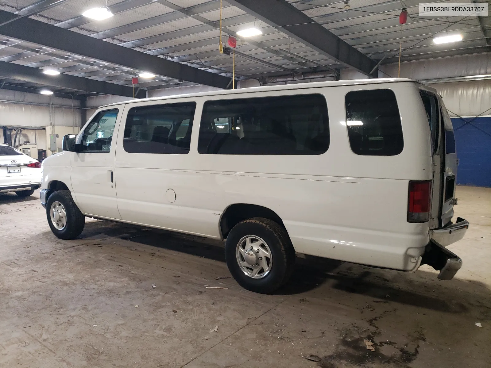 2013 Ford Econoline E350 Super Duty Wagon VIN: 1FBSS3BL9DDA33707 Lot: 62903564