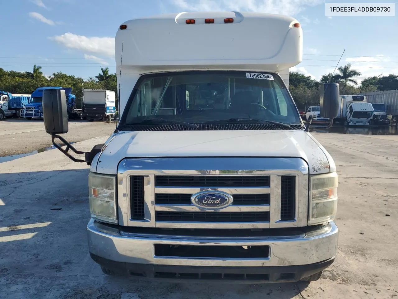 2013 Ford Econoline E350 Super Duty Cutaway Van VIN: 1FDEE3FL4DDB09730 Lot: 75062364