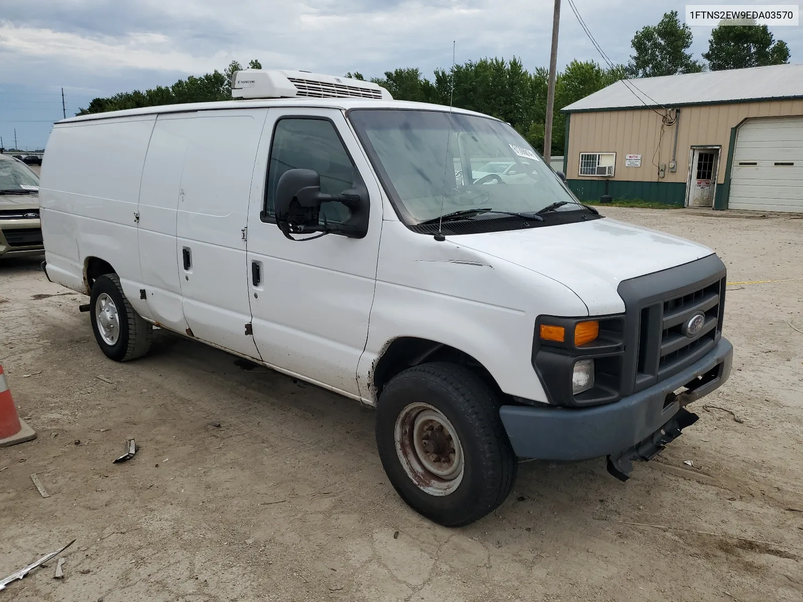 1FTNS2EW9EDA03570 2014 Ford Econoline E250 Van