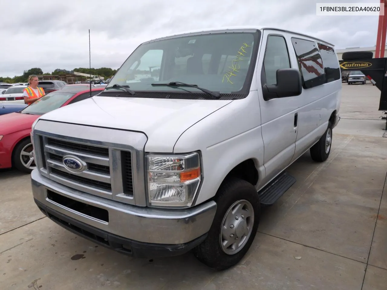 2014 Ford Econoline E350 Super Duty Wagon VIN: 1FBNE3BL2EDA40620 Lot: 74464474