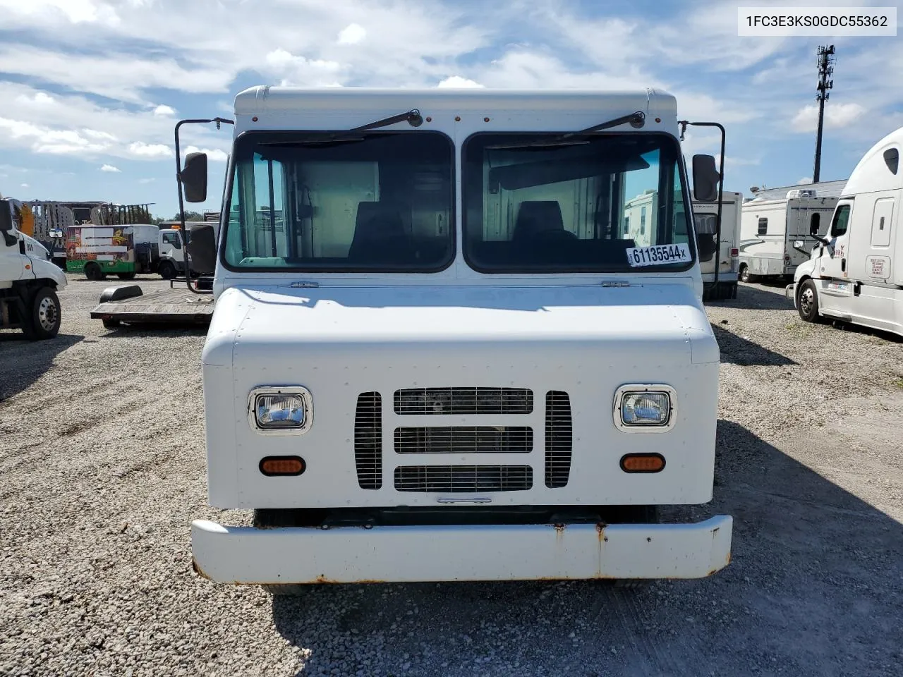 2016 Ford Econoline E350 Super Duty Stripped Chassis VIN: 1FC3E3KS0GDC55362 Lot: 61135544