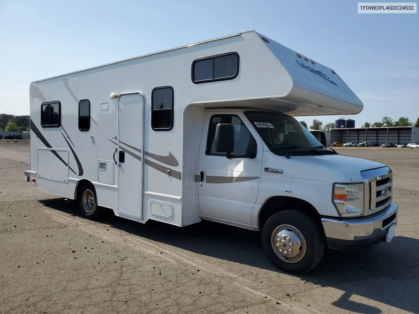 2017 Ford Econoline E350 Majestic Motorhome VIN: 1FDWE3FL4GDC24532 Lot: 66046654