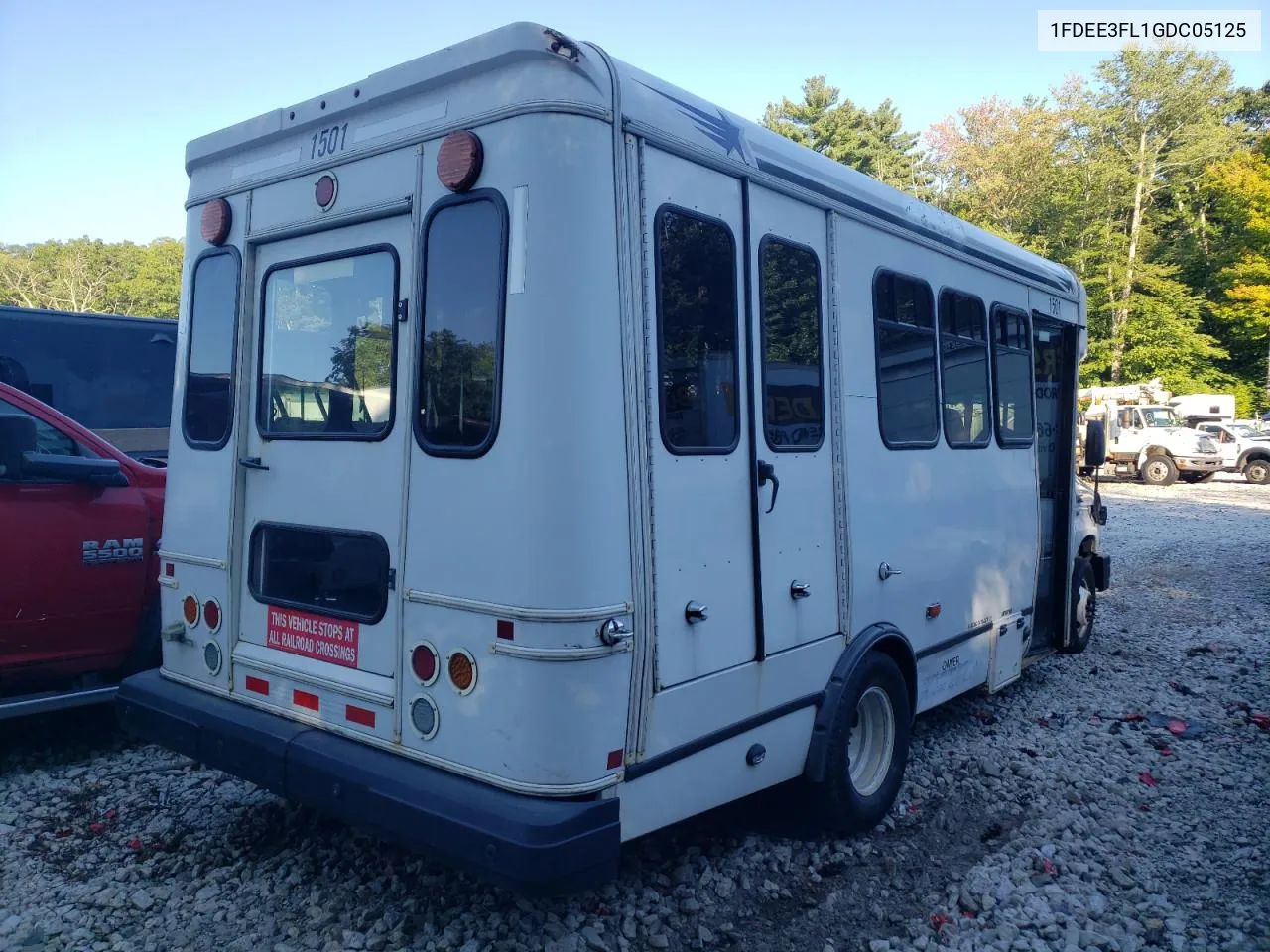 2016 Ford Econoline E350 Super Duty Cutaway Van VIN: 1FDEE3FL1GDC05125 Lot: 68856204