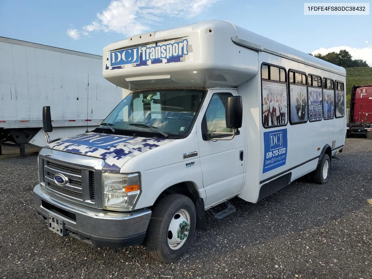 2016 Ford Econoline E450 Super Duty Cutaway Van VIN: 1FDFE4FS8GDC38432 Lot: 68941744