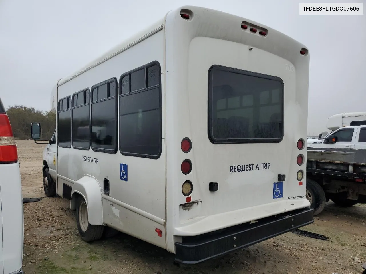 2016 Ford Econoline E350 Super Duty Cutaway Van VIN: 1FDEE3FL1GDC07506 Lot: 76838274