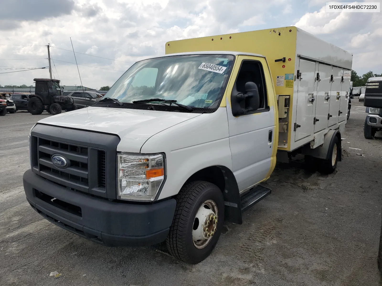 2017 Ford Econoline E450 Super Duty Cutaway Van VIN: 1FDXE4FS4HDC72230 Lot: 65040554