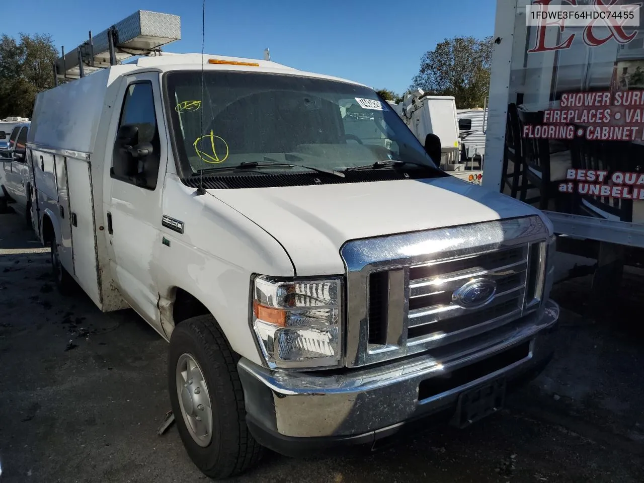 2017 Ford Econoline E350 Super Duty Cutaway Van VIN: 1FDWE3F64HDC74455 Lot: 74434294