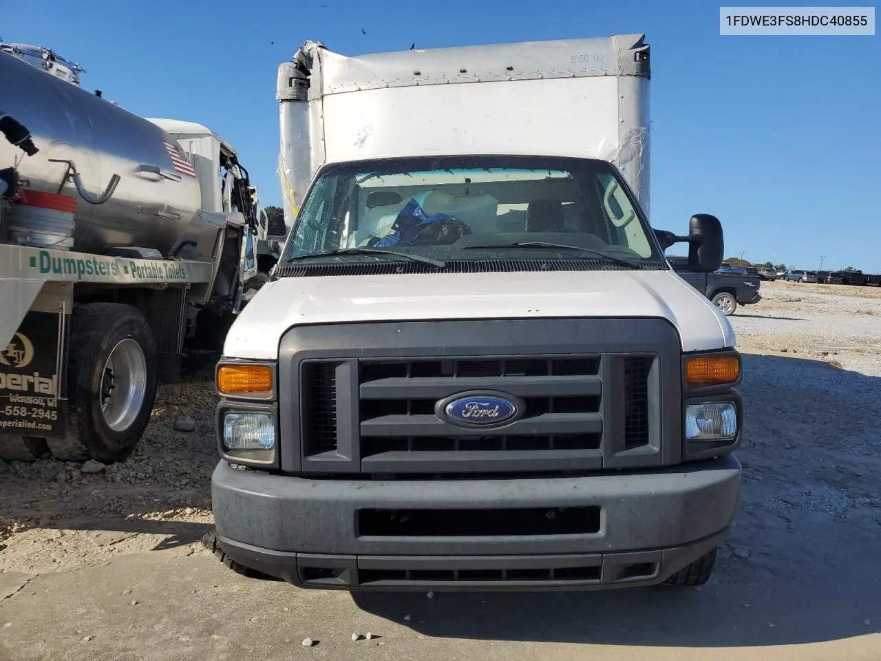 2017 Ford Econoline E350 Super Duty Cutaway Van VIN: 1FDWE3FS8HDC40855 Lot: 75820344