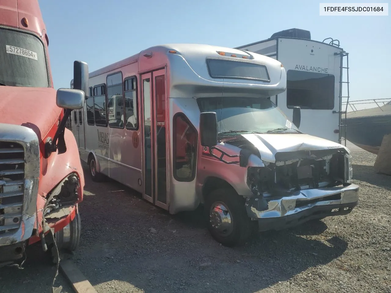 2018 Ford Econoline E450 Super Duty Cutaway Van VIN: 1FDFE4FS5JDC01684 Lot: 69639144