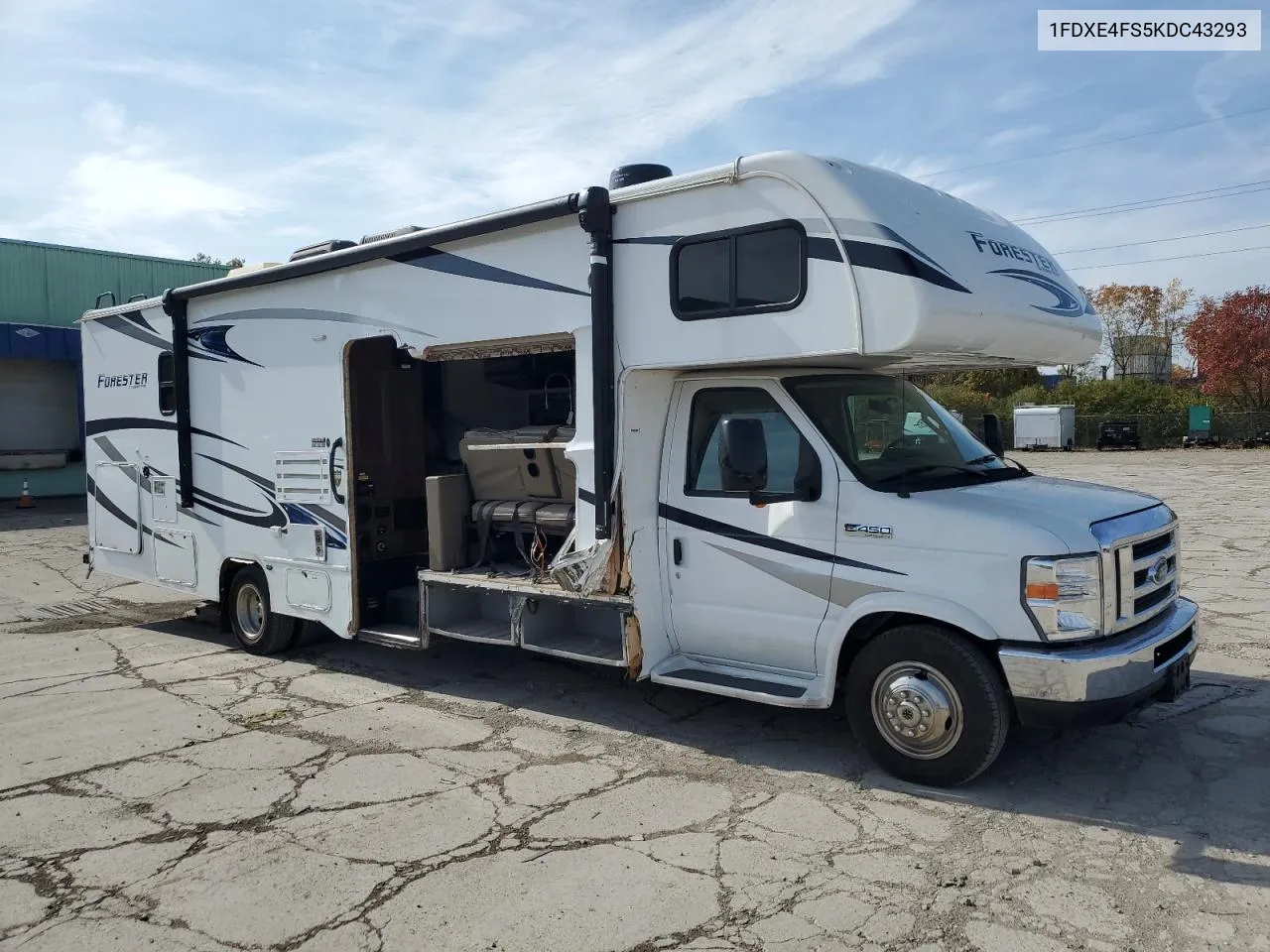 2019 Ford Econoline E450 Super Duty Cutaway Van VIN: 1FDXE4FS5KDC43293 Lot: 77540774