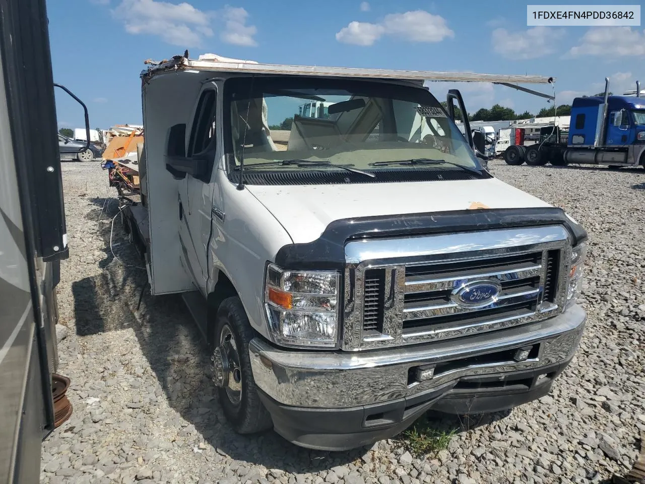 2023 Ford Econoline E450 Super Duty Cutaway Van VIN: 1FDXE4FN4PDD36842 Lot: 68373244