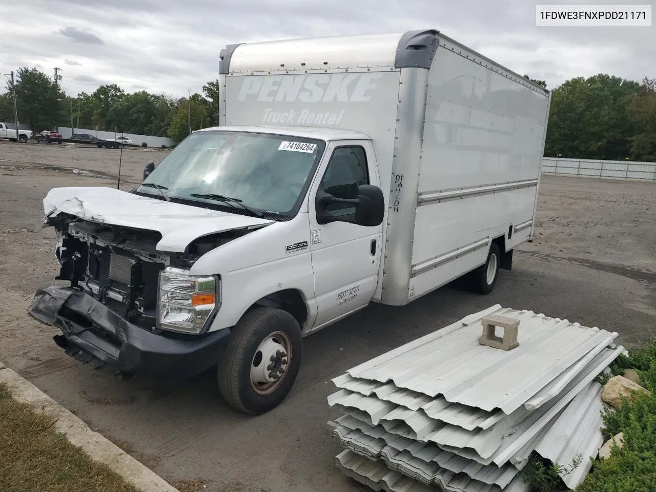 2023 Ford Econoline E350 Super Duty Cutaway Van VIN: 1FDWE3FNXPDD21171 Lot: 74104264