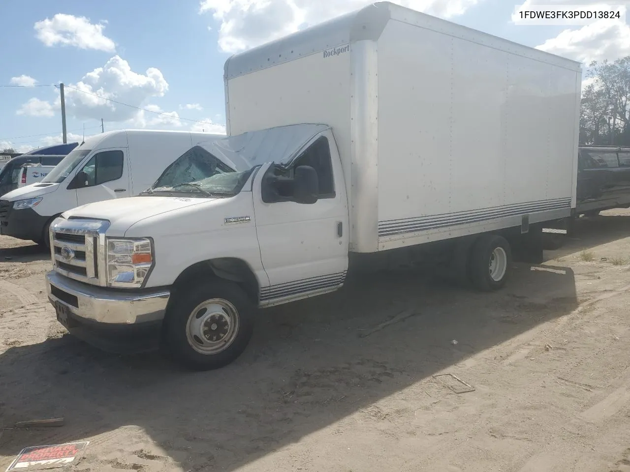 2023 Ford Econoline E350 Super Duty Cutaway Van VIN: 1FDWE3FK3PDD13824 Lot: 76877294