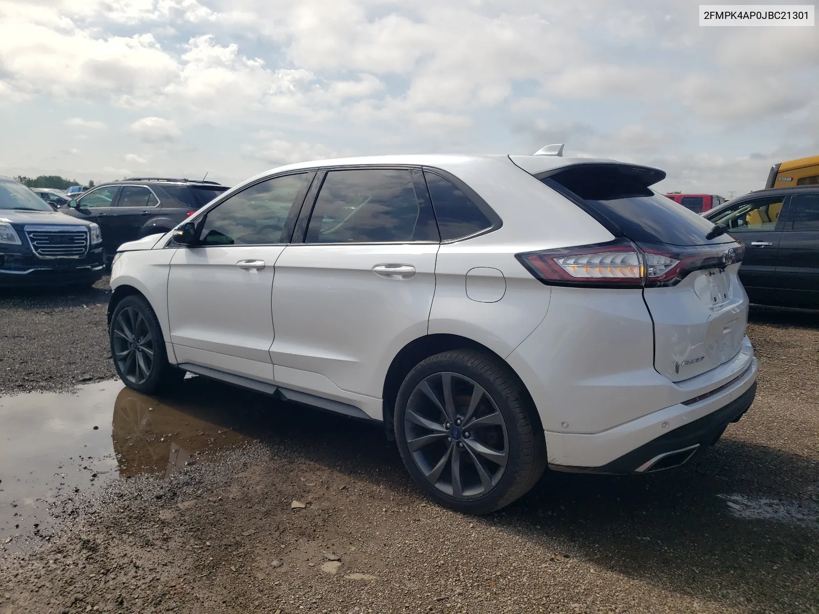 2FMPK4AP0JBC21301 2018 Ford Edge Sport