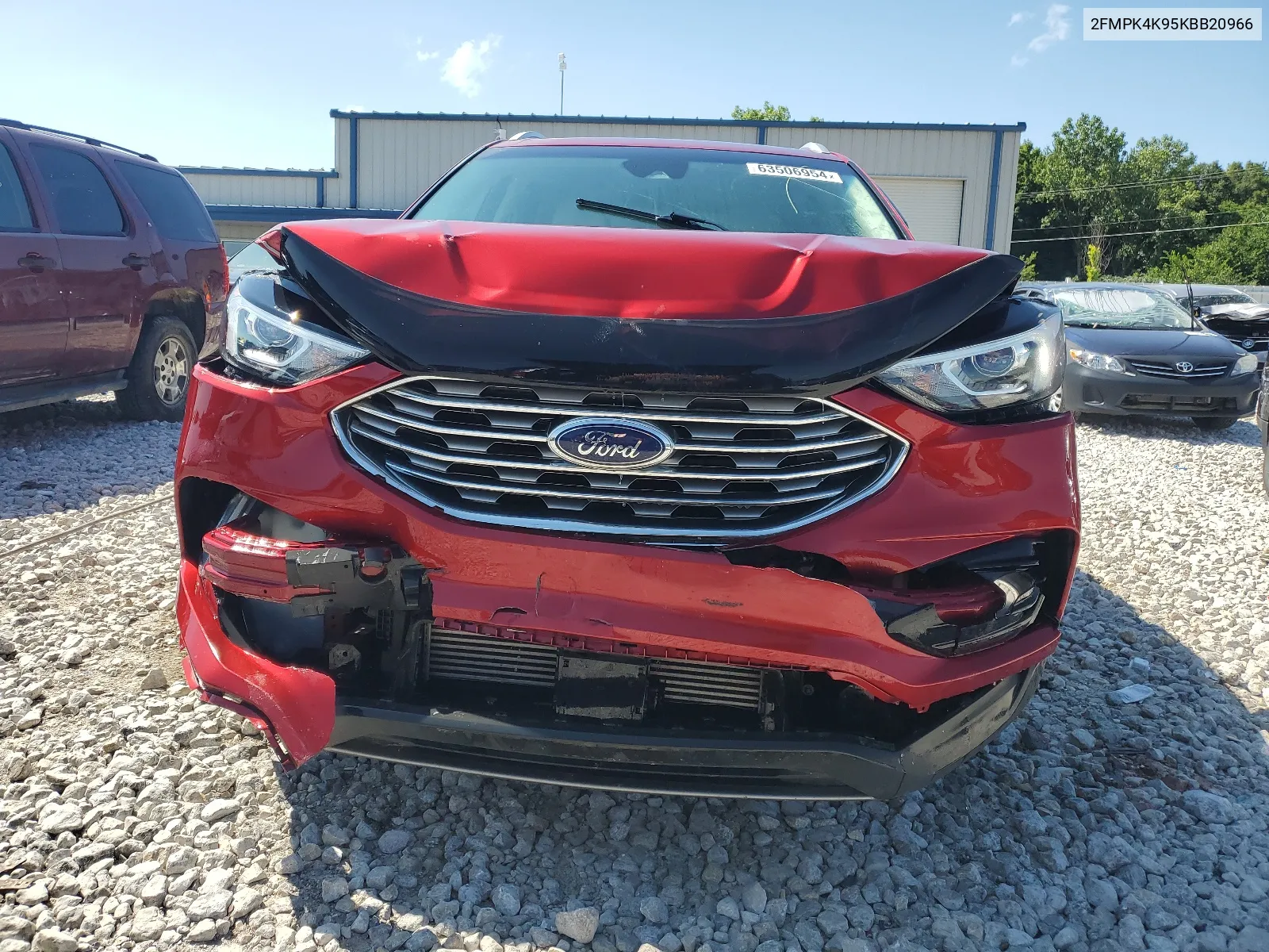 2FMPK4K95KBB20966 2019 Ford Edge Titanium