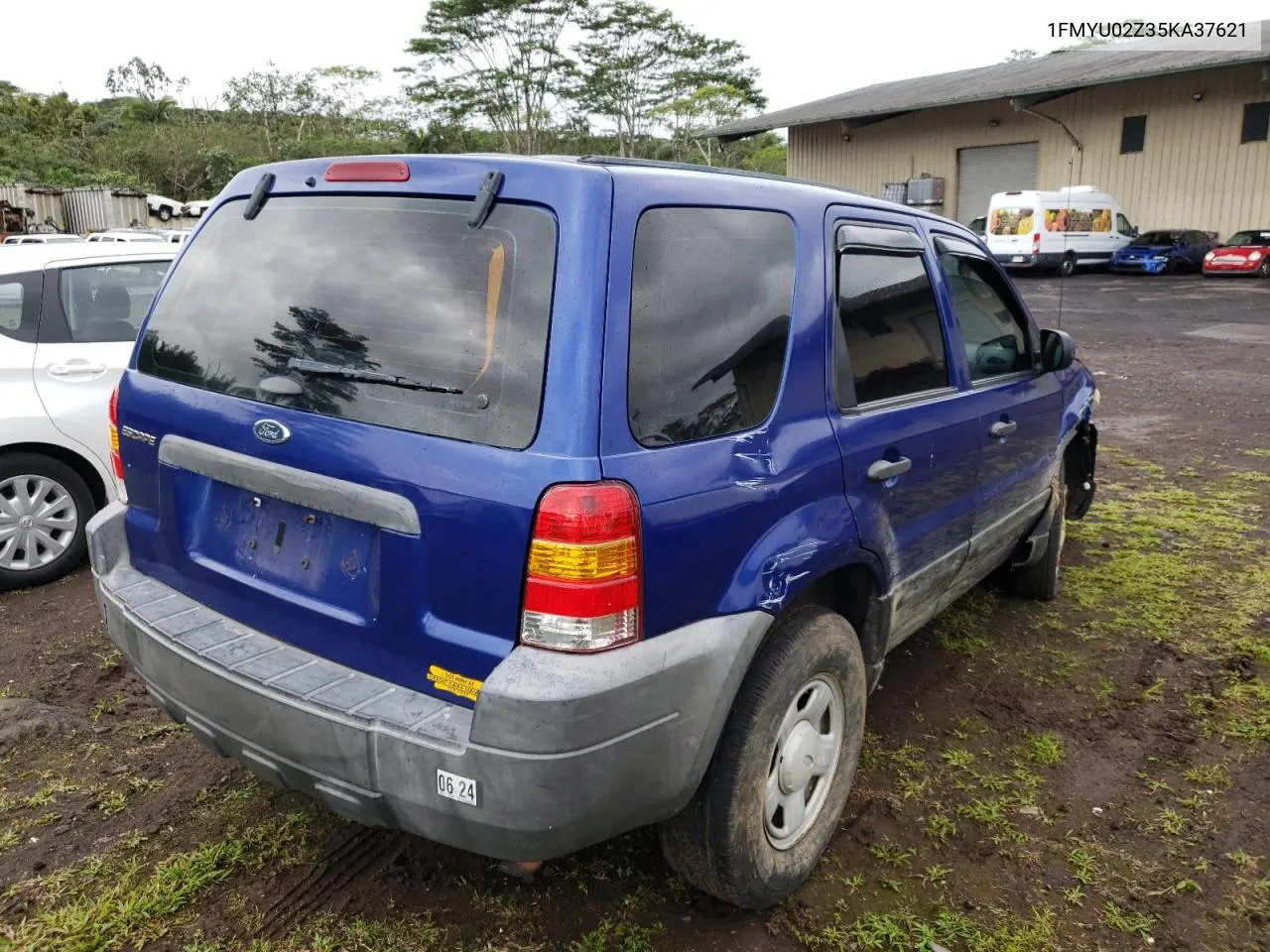 2005 Ford Escape Xls VIN: 1FMYU02Z35KA37621 Lot: 44817004