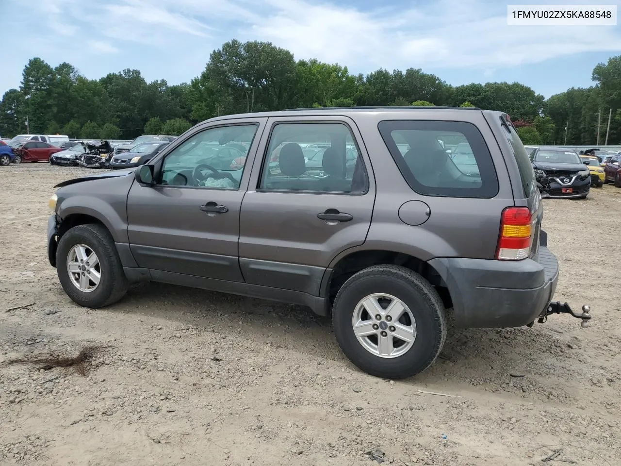 2005 Ford Escape Xls VIN: 1FMYU02ZX5KA88548 Lot: 64025804