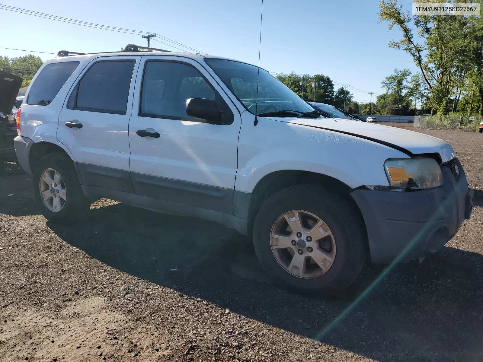 1FMYU93125KD27667 2005 Ford Escape Xlt