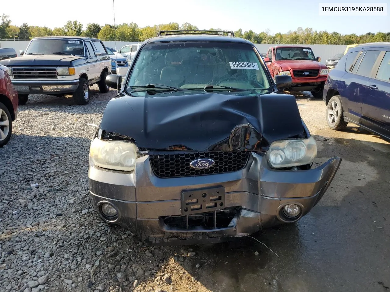 2005 Ford Escape Xlt VIN: 1FMCU93195KA28588 Lot: 69825304