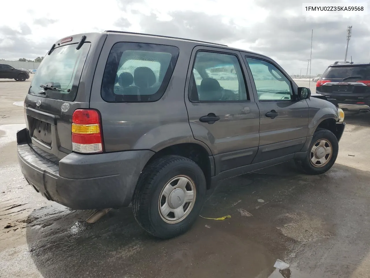 2005 Ford Escape Xls VIN: 1FMYU02Z35KA59568 Lot: 71720604