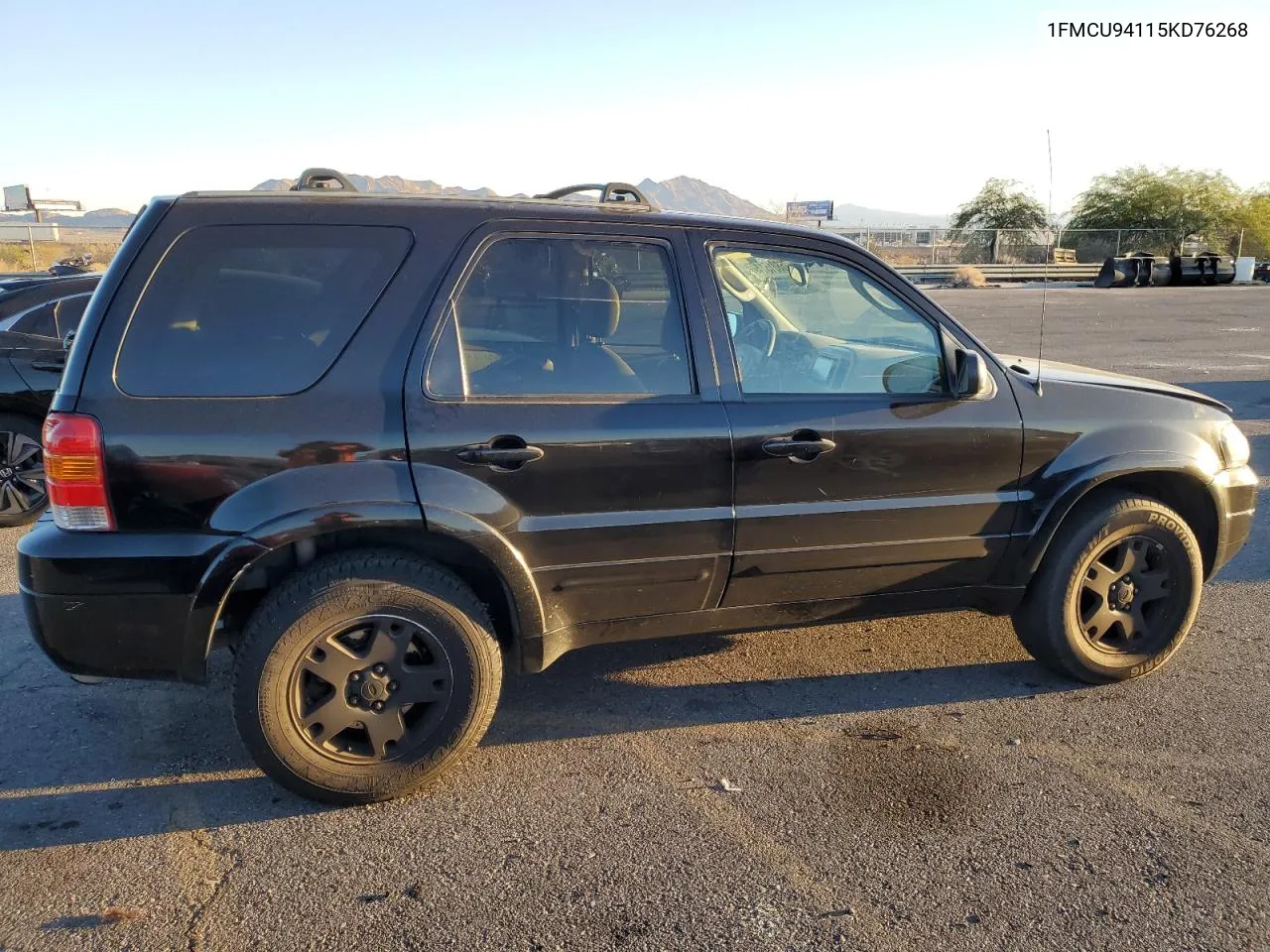 2005 Ford Escape Limited VIN: 1FMCU94115KD76268 Lot: 76801514