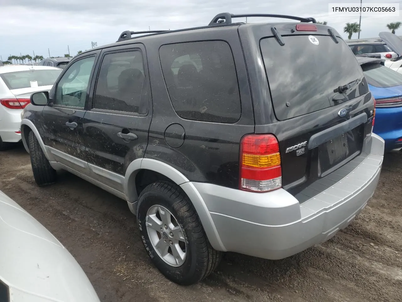 2007 Ford Escape Xlt VIN: 1FMYU03107KC05663 Lot: 76356404