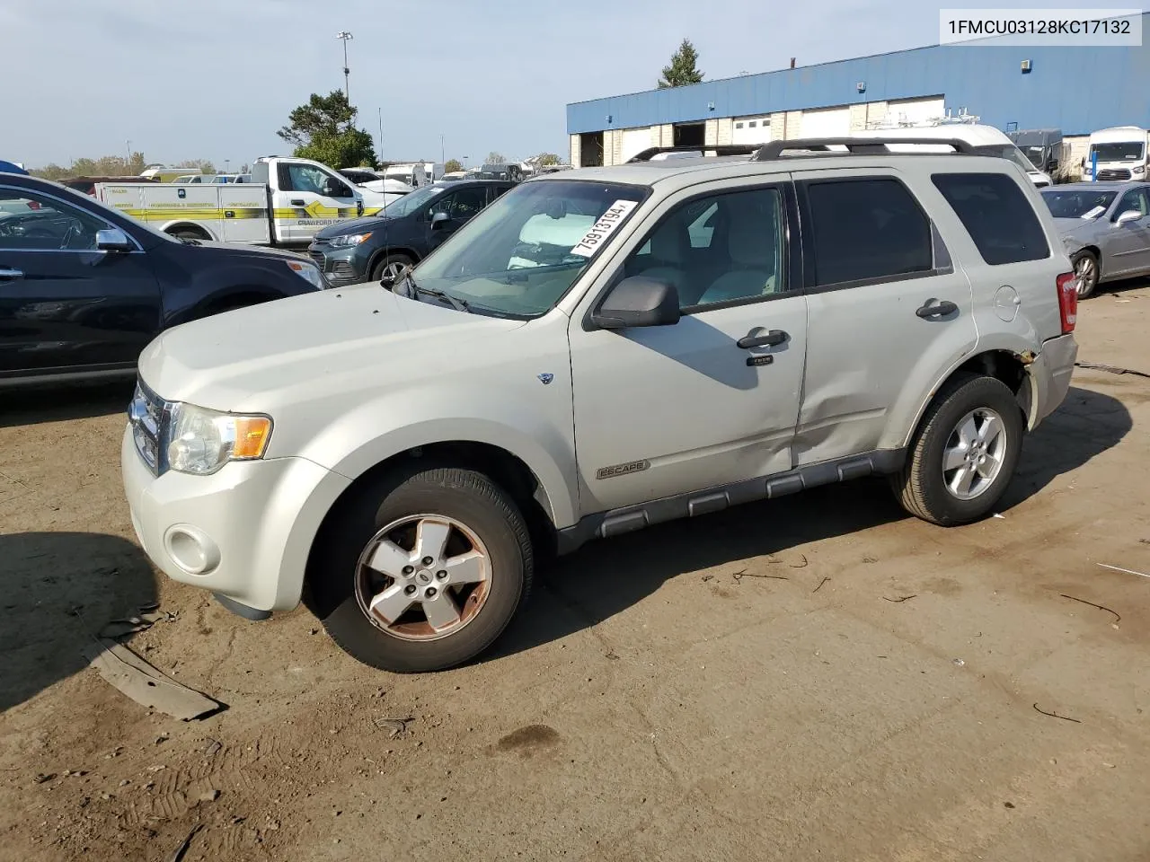 2008 Ford Escape Xlt VIN: 1FMCU03128KC17132 Lot: 75913194