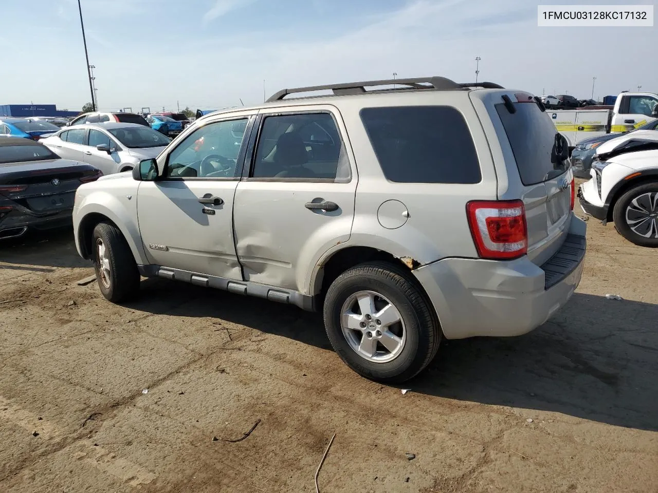 2008 Ford Escape Xlt VIN: 1FMCU03128KC17132 Lot: 75913194