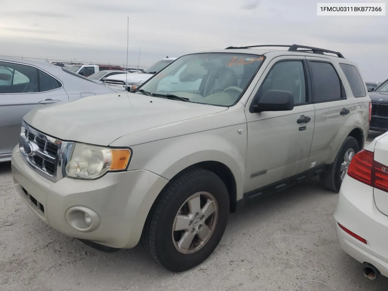 2008 Ford Escape Xlt VIN: 1FMCU03118KB77366 Lot: 76463264