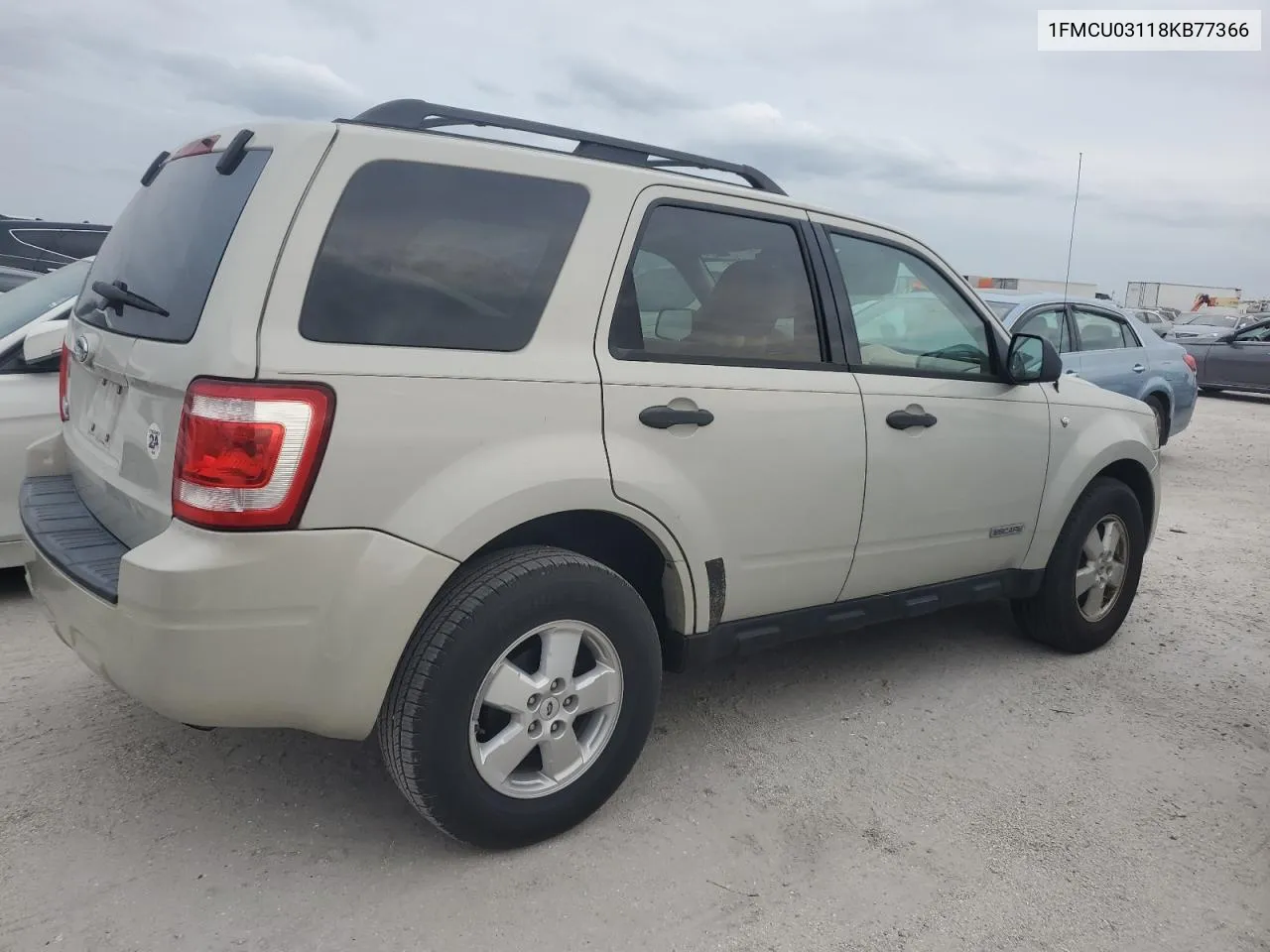 2008 Ford Escape Xlt VIN: 1FMCU03118KB77366 Lot: 76463264