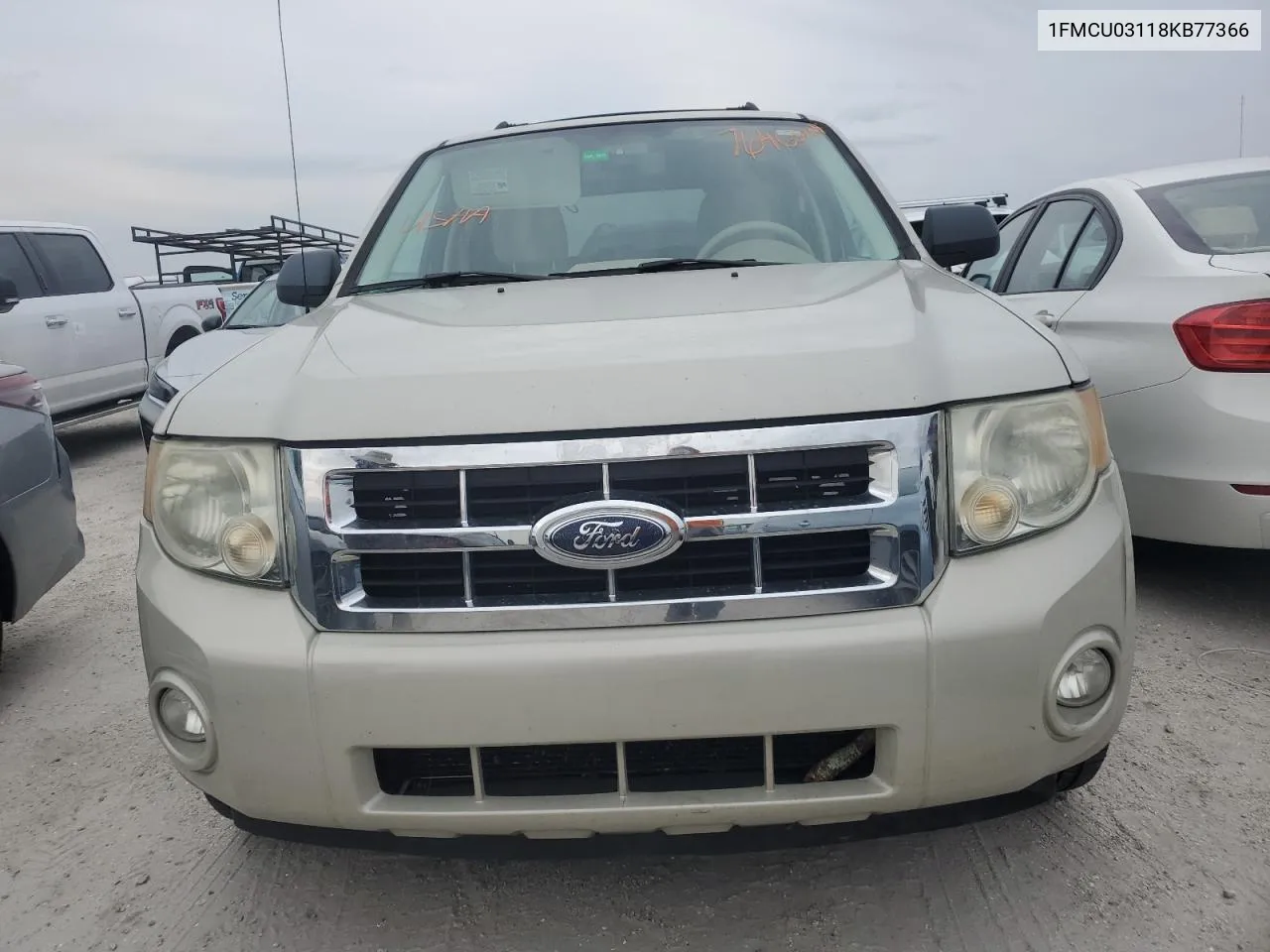 2008 Ford Escape Xlt VIN: 1FMCU03118KB77366 Lot: 76463264