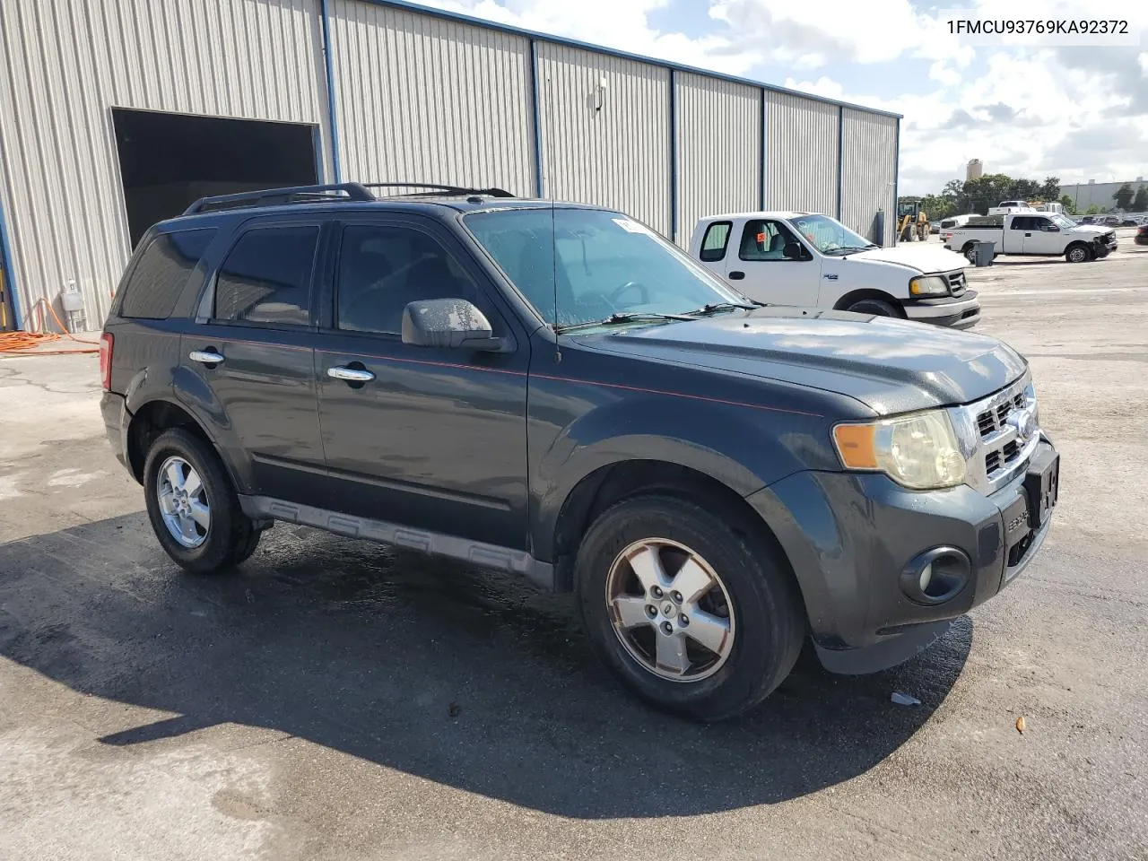 2009 Ford Escape Xlt VIN: 1FMCU93769KA92372 Lot: 73703694